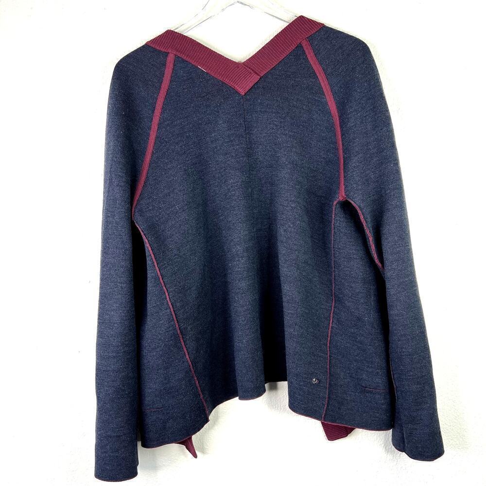 Lululemon Reverse Me Wrap Cardigan Sweater Reversible Merino Wool Red Gray - Picture 7 of 7